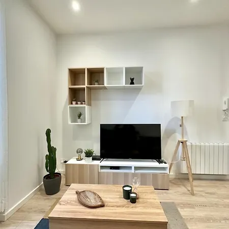 Apartment Neuf Proche Metro *